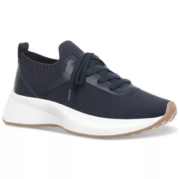 Giani Bernini Floraa Memory Foam Sporty Lace Up Sneakers 9 black Knit nwt - Picture 1 of 12